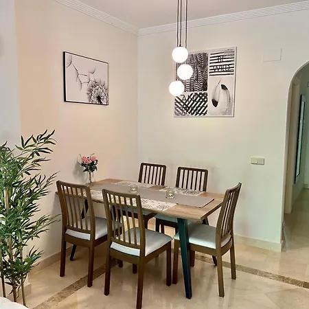 Kirsi Calanova Grand Golf Apartment