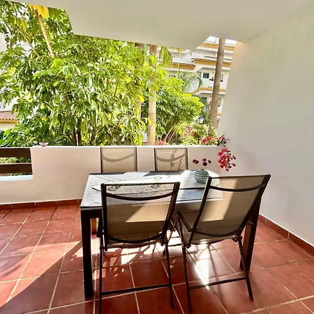 Kirsi Calanova Grand Golf Apartment *