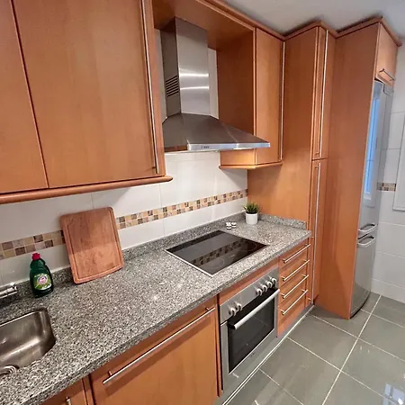 Kirsi Calanova Grand Golf Apartamento Mijas